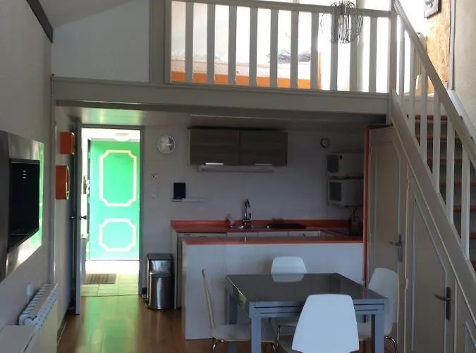 Apartment La Porte Du Paradis